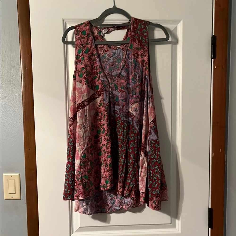 Cotton Candy-Floral Top in Pink and Green